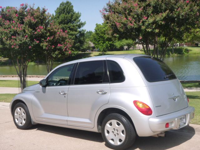 Chrysler PT Cruiser 2005 photo 1