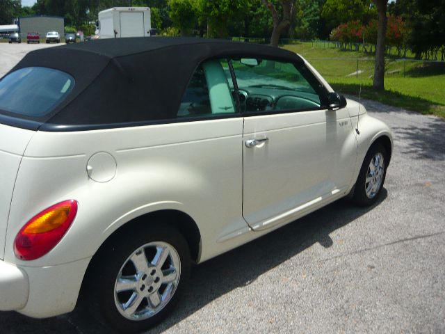 Chrysler PT Cruiser 2005 photo 3