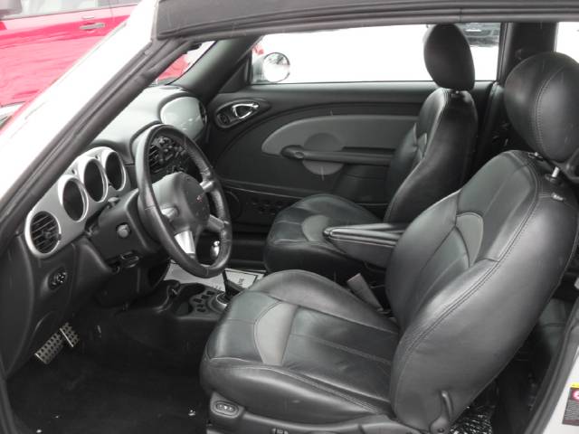 Chrysler PT Cruiser 2005 photo 1