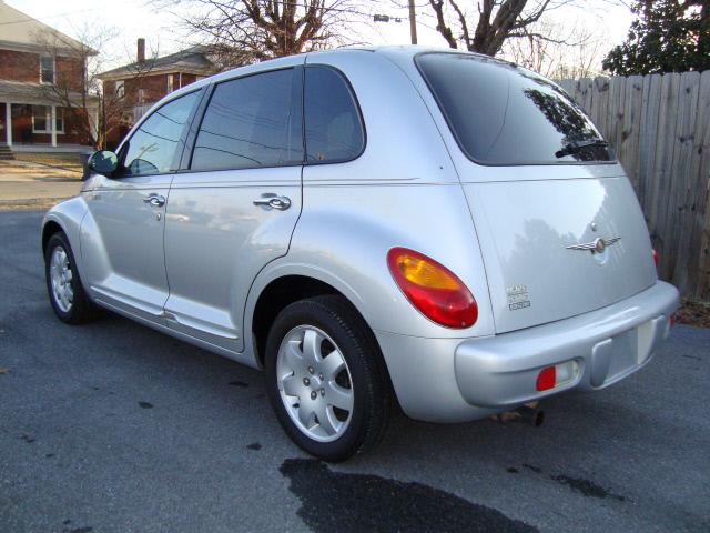 Chrysler PT Cruiser 2005 photo 2