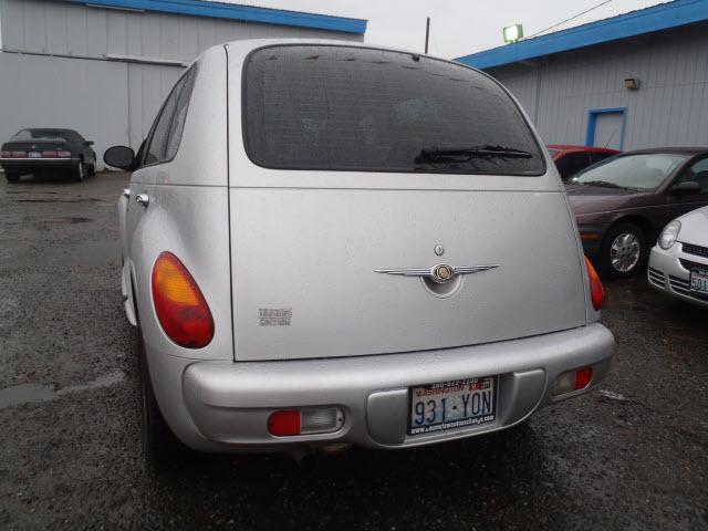 Chrysler PT Cruiser 2005 photo 2