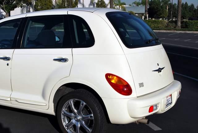 Chrysler PT Cruiser 2005 photo 2