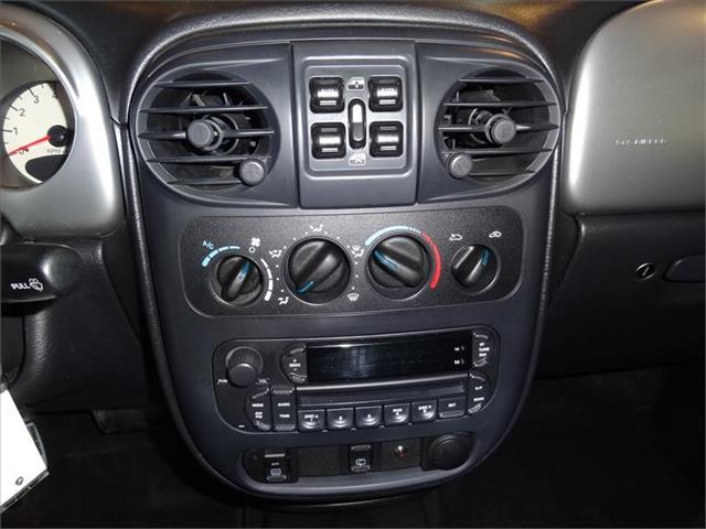 Chrysler PT Cruiser 2005 photo 15