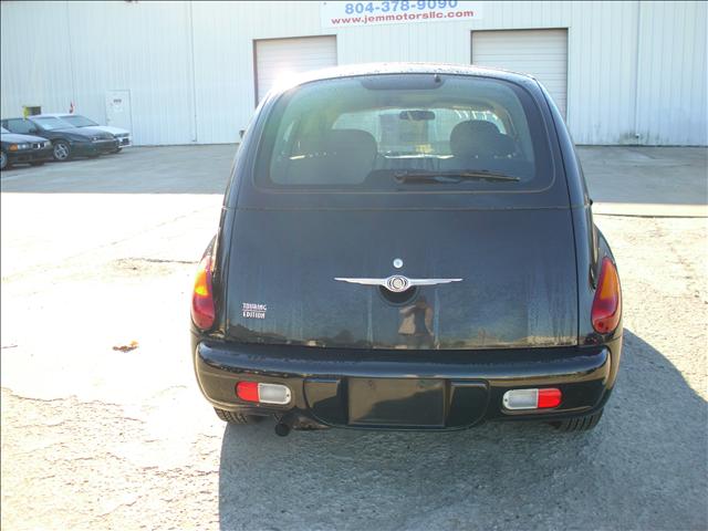 Chrysler PT Cruiser 2005 photo 2