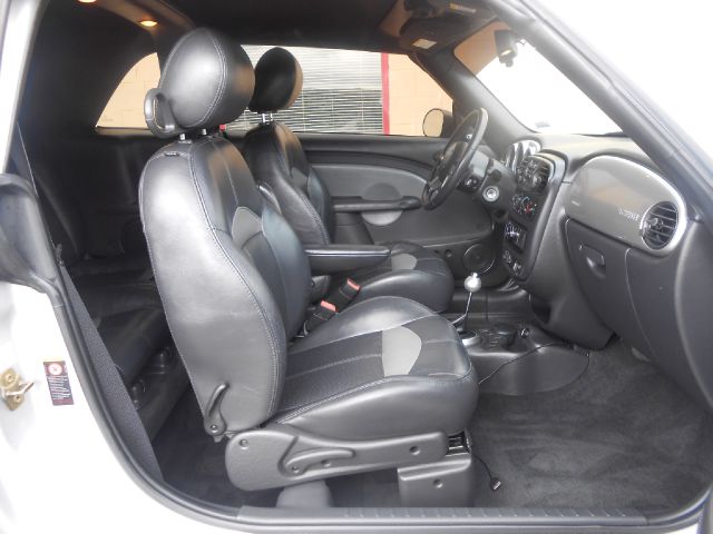 Chrysler PT Cruiser 2005 photo 12