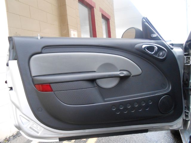 Chrysler PT Cruiser 2005 photo 22