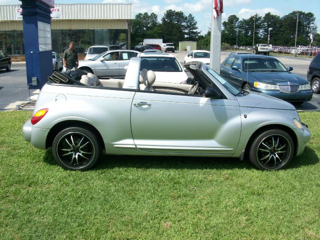 Chrysler PT Cruiser 2005 photo 11