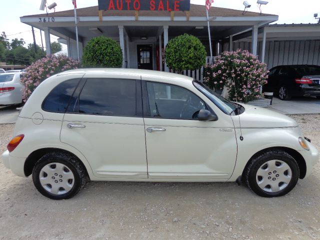 Chrysler PT Cruiser 2005 photo 2