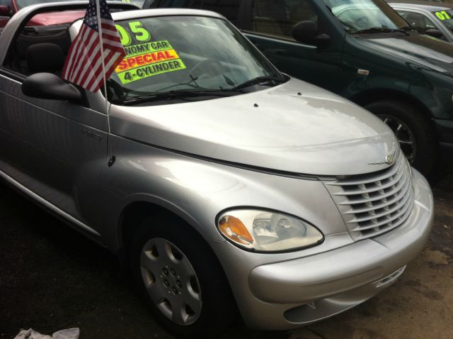 Chrysler PT Cruiser 2005 photo 2