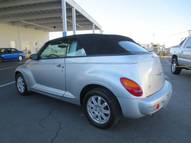 Chrysler PT Cruiser 2005 photo 1