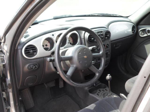 Chrysler PT Cruiser 2005 photo 4