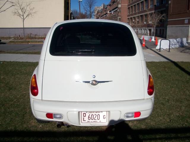 Chrysler PT Cruiser 2005 photo 2