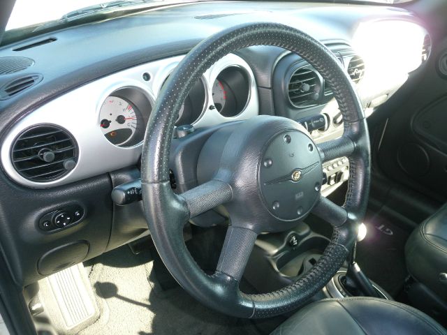 Chrysler PT Cruiser 2005 photo 36