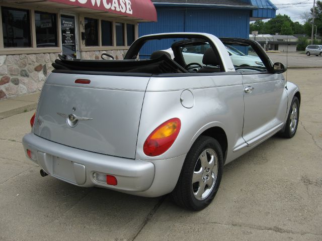 Chrysler PT Cruiser 2005 photo 2