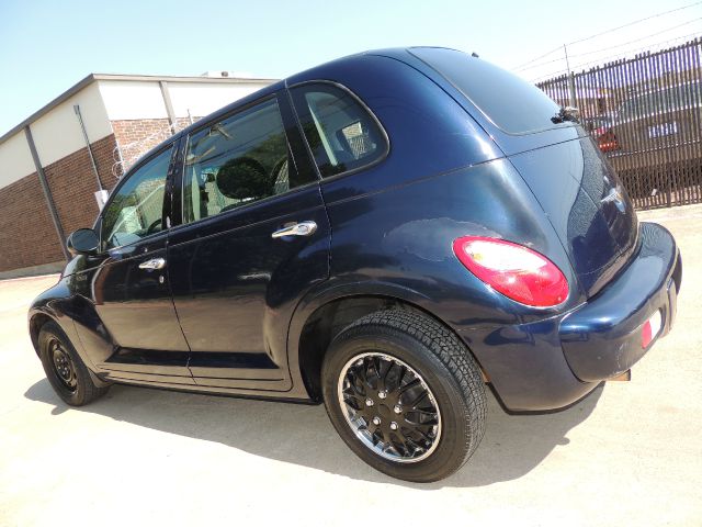 Chrysler PT Cruiser 2005 photo 19