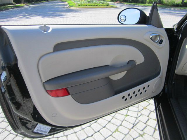 Chrysler PT Cruiser 2005 photo 8