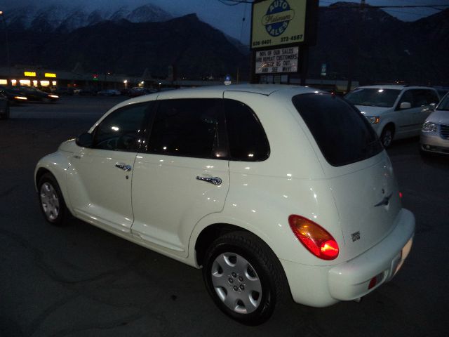 Chrysler PT Cruiser 2005 photo 1