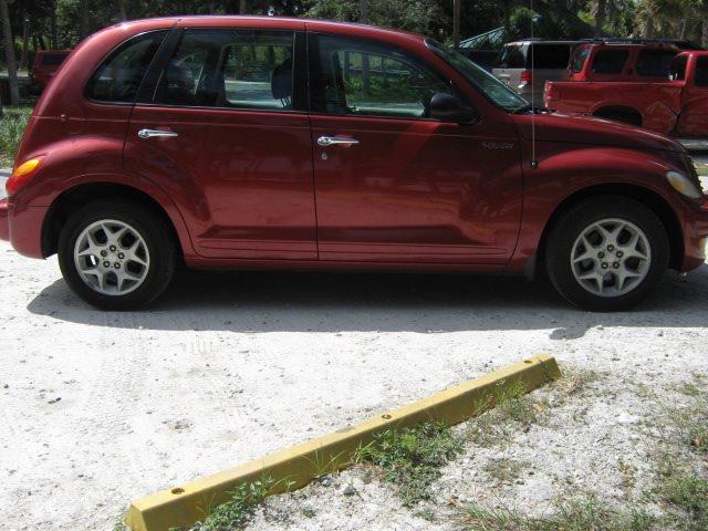 Chrysler PT Cruiser 2005 photo 2