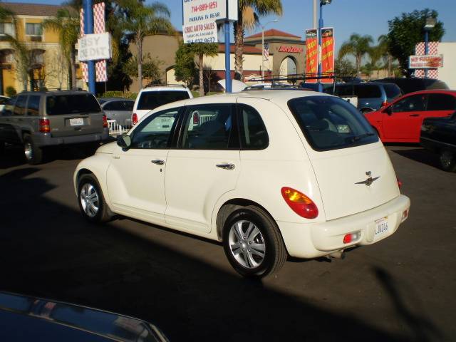 Chrysler PT Cruiser 2005 photo 1