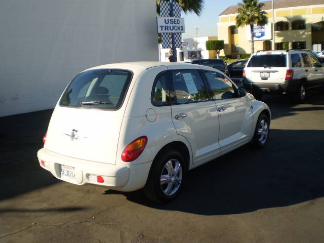 Chrysler PT Cruiser 2005 photo 3