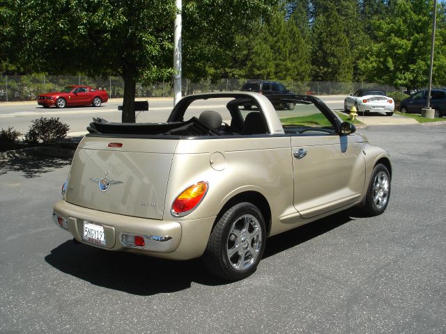 Chrysler PT Cruiser 2005 photo 18