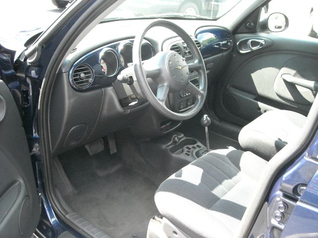 Chrysler PT Cruiser 2005 photo 14