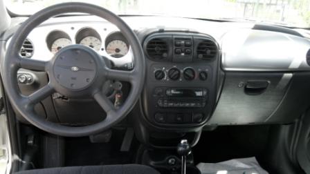 Chrysler PT Cruiser 2005 photo 2