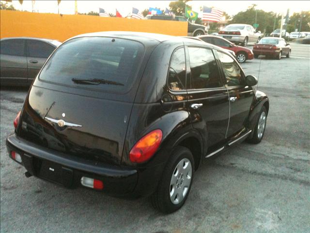 Chrysler PT Cruiser 2005 photo 4