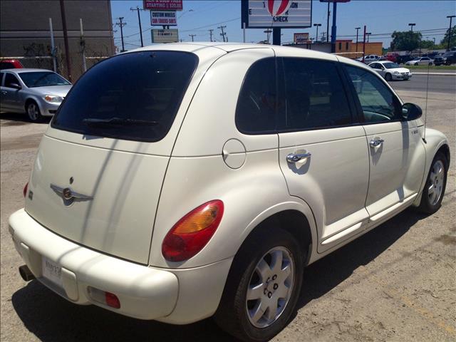 Chrysler PT Cruiser 2005 photo 2