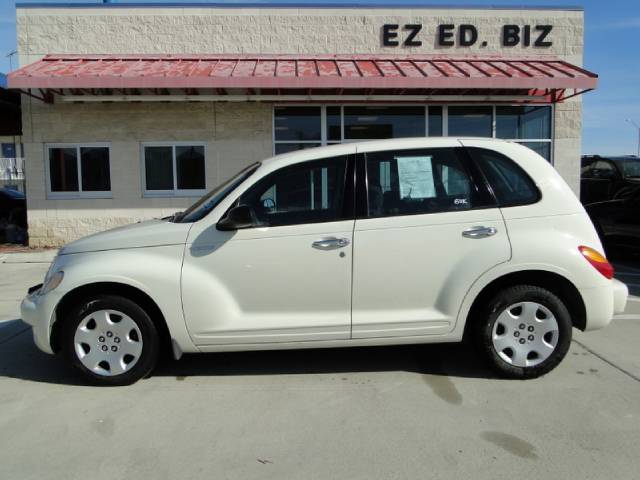 Chrysler PT Cruiser 2005 photo 2