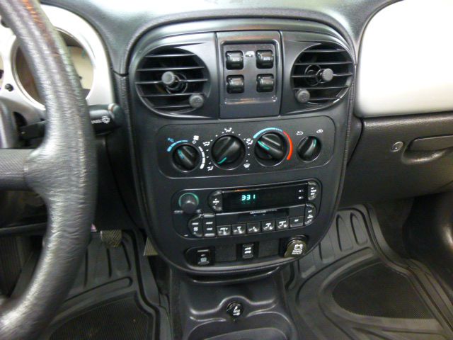 Chrysler PT Cruiser 2005 photo 3