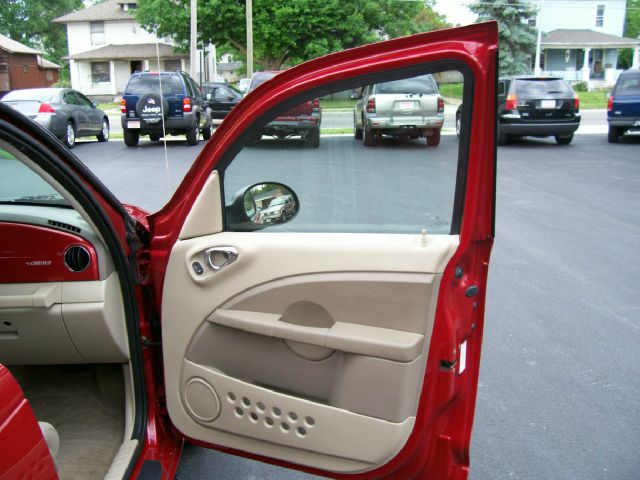 Chrysler PT Cruiser 2006 photo 10