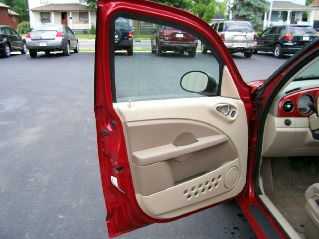 Chrysler PT Cruiser 2006 photo 15