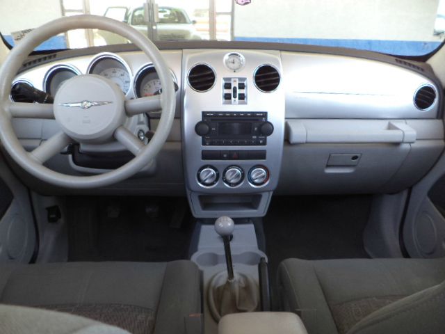 Chrysler PT Cruiser 2006 photo 3