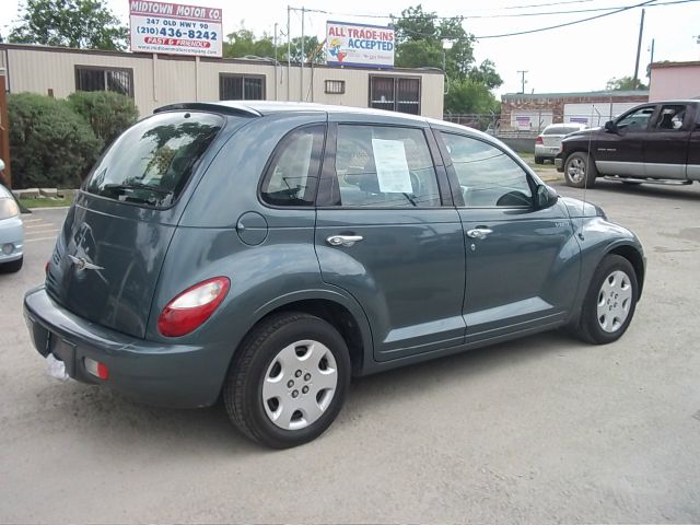 Chrysler PT Cruiser 2006 photo 16