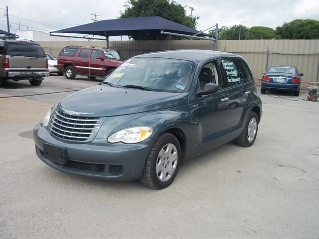 Chrysler PT Cruiser 2006 photo 17