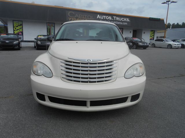 Chrysler PT Cruiser Base SUV