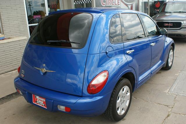 Chrysler PT Cruiser 2006 photo 11