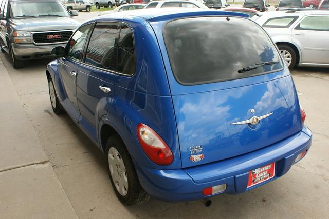 Chrysler PT Cruiser 2006 photo 8