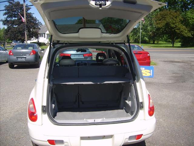 Chrysler PT Cruiser 2006 photo 11