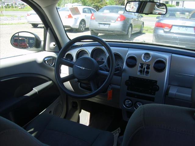 Chrysler PT Cruiser 2006 photo 18