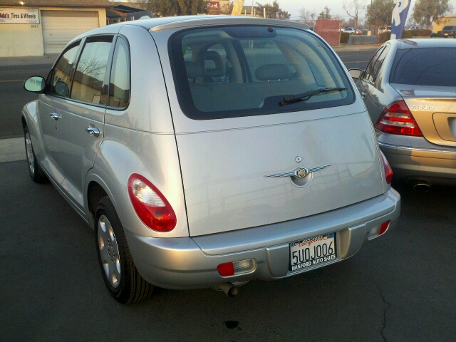 Chrysler PT Cruiser 2006 photo 2