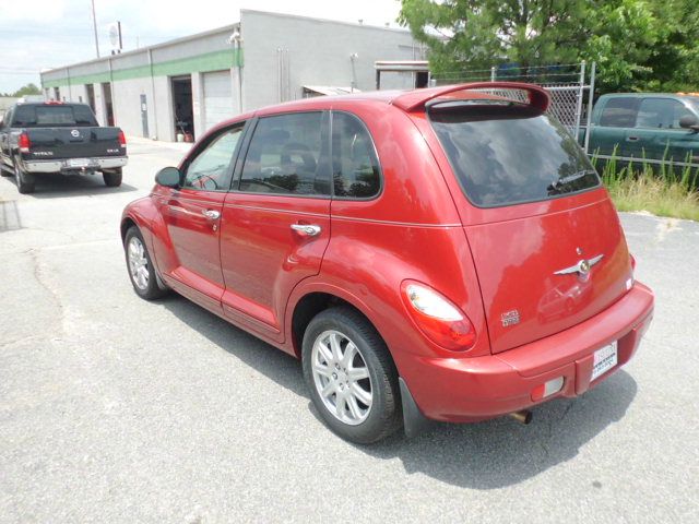 Chrysler PT Cruiser 2006 photo 2