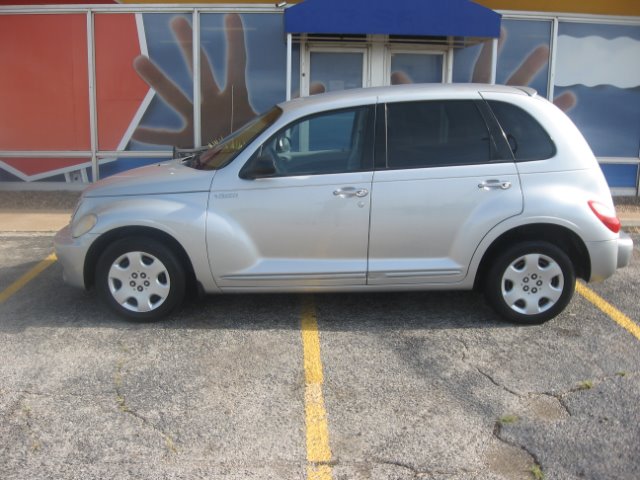 Chrysler PT Cruiser 2006 photo 2