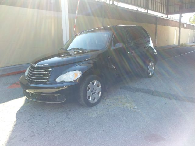 Chrysler PT Cruiser 2006 photo 2