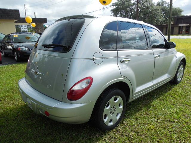 Chrysler PT Cruiser 2006 photo 17