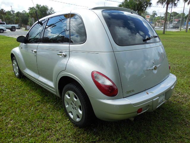 Chrysler PT Cruiser 2006 photo 2