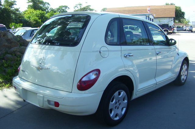 Chrysler PT Cruiser 2007 photo 2