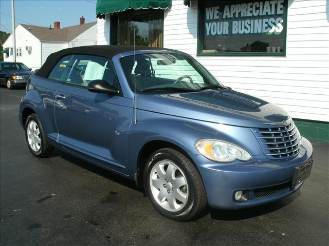 Chrysler PT Cruiser SDN Sport Utility