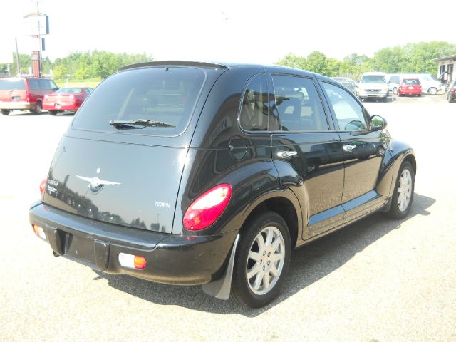 Chrysler PT Cruiser CX W/comfortconvience SUV